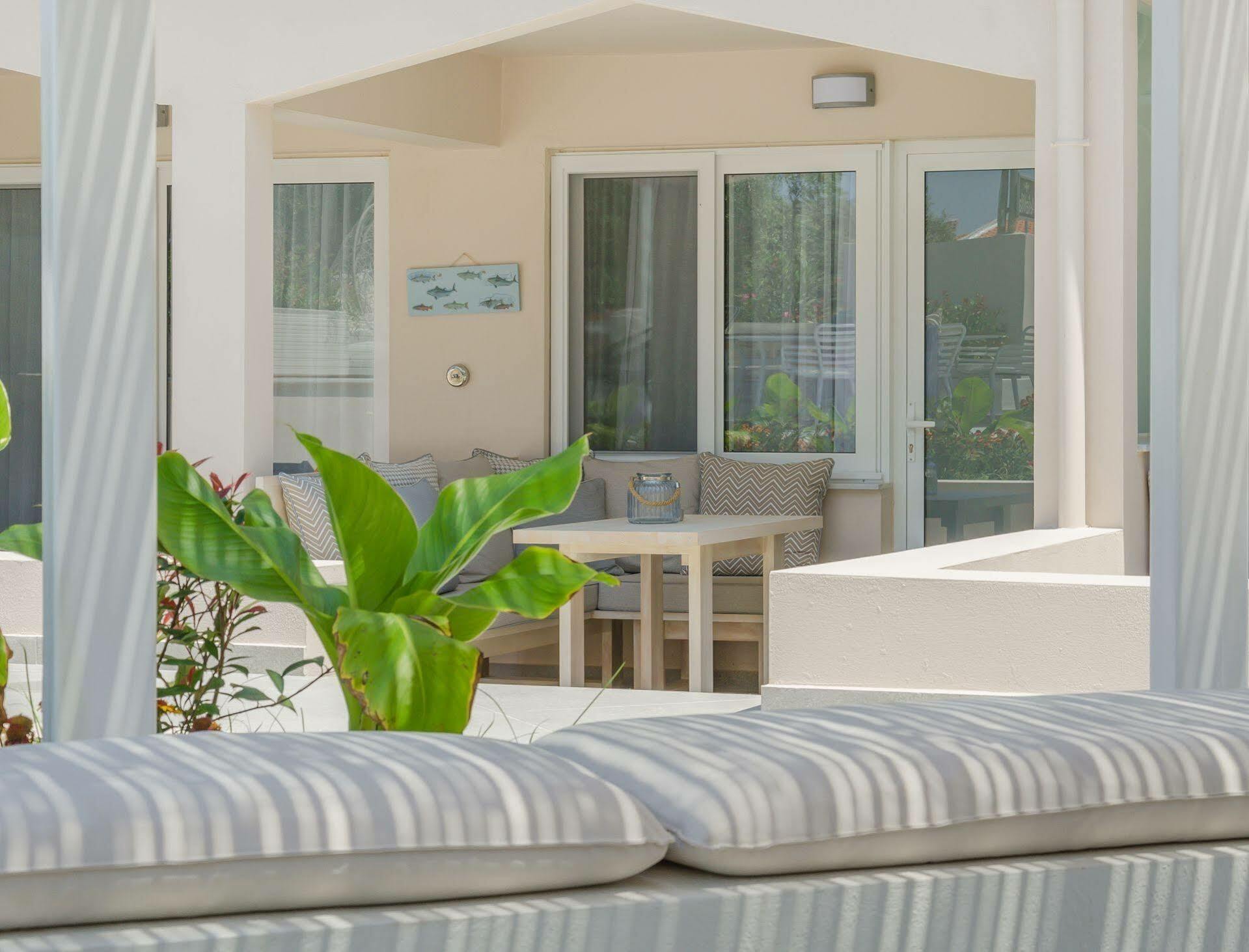 לימנאס Aelia Villa מראה חיצוני תמונה